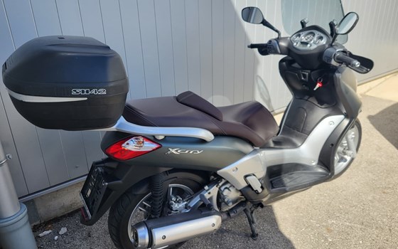 Gebrauchtmotorrad Yamaha X-City 250 - Bild 3 Gebrauchtmotorrad Yamaha X-City 250 - Bild 3