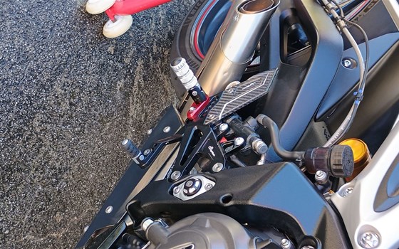 Gebrauchtmotorrad Triumph Street Triple 765 RS - Bild 8 Gebrauchtmotorrad Triumph Street Triple 765 RS - Bild 8