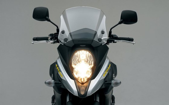 Gebrauchtmotorrad Suzuki V-Strom 650 - Bild 2 Gebrauchtmotorrad Suzuki V-Strom 650 - Bild 2