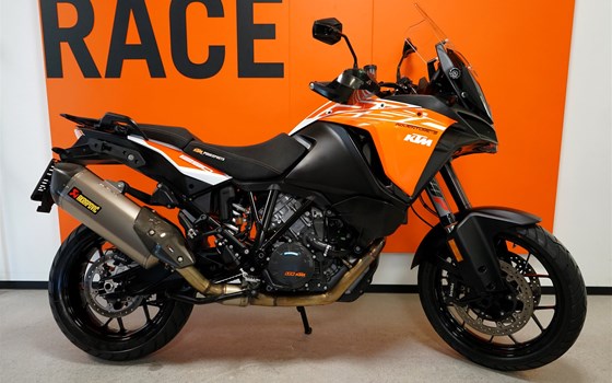 Gebrauchtmotorrad KTM 1290 Super Adventure S - Bild 3 Gebrauchtmotorrad KTM 1290 Super Adventure S - Bild 3