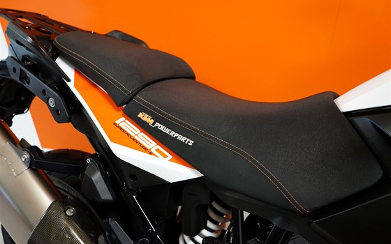 Gebrauchtmotorrad KTM 1290 Super Adventure S - Bild 6 Gebrauchtmotorrad KTM 1290 Super Adventure S - Bild 6