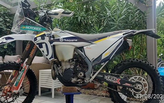 Gebrauchtmotorrad Husqvarna FE 501 - Bild 7