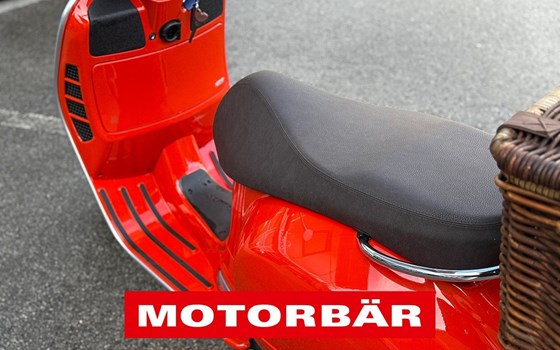 Gebrauchtmotorrad Vespa GTS 125 - Bild 3
