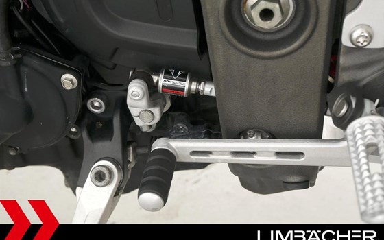 Gebrauchtmotorrad Triumph Speed Triple S - Bild 18