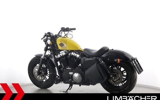 Gebrauchtmotorrad Harley-Davidson Sportster XL 1200X Forty-Eight - Bild 6