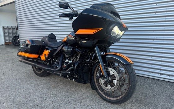 Gebrauchtmotorrad Harley-Davidson Touring Road Glide ST - Bild 3 Gebrauchtmotorrad Harley-Davidson Touring Road Glide ST - Bild 3