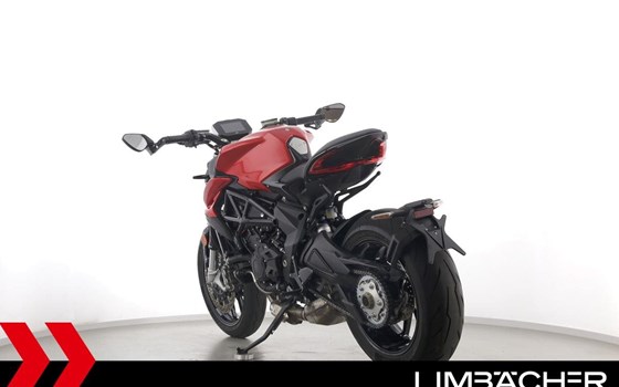 Gebrauchtmotorrad MV Agusta Dragster 800 R - Bild 7