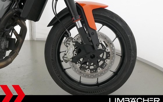 Gebrauchtmotorrad KTM 790 Duke - Bild 14