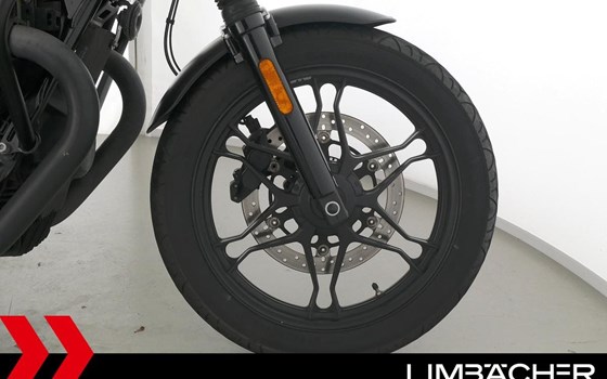 Gebrauchtmotorrad Moto Guzzi V7 III Stone - Bild 14