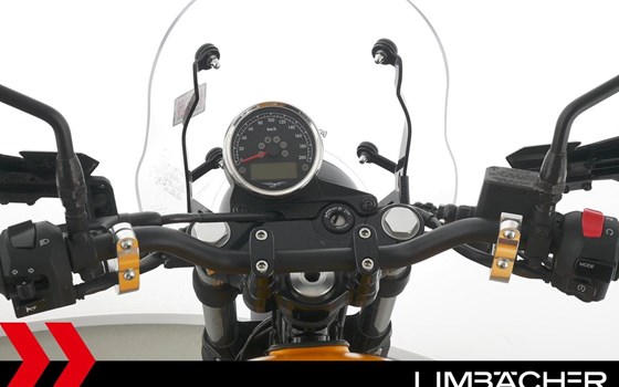 Gebrauchtmotorrad Moto Guzzi V7 III Stone - Bild 21