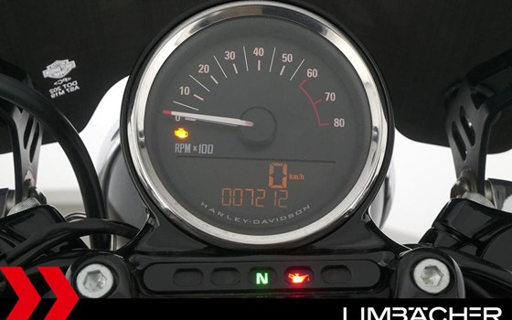 Gebrauchtmotorrad Harley-Davidson Sportster XL 1200CX Roadster - Bild 12