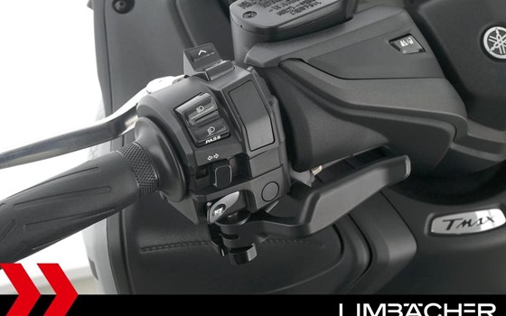 Gebrauchtmotorrad Yamaha TMAX 560 - Bild 22