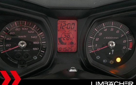 Gebrauchtmotorrad Yamaha XMAX 400 - Bild 12