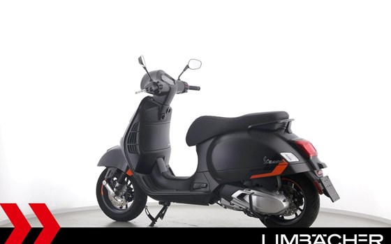 Gebrauchtmotorrad Vespa GTS Super Sport - Bild 6