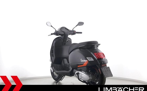 Gebrauchtmotorrad Vespa GTS Super Sport - Bild 7