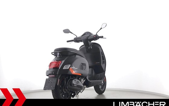 Gebrauchtmotorrad Vespa GTS Super Sport - Bild 8