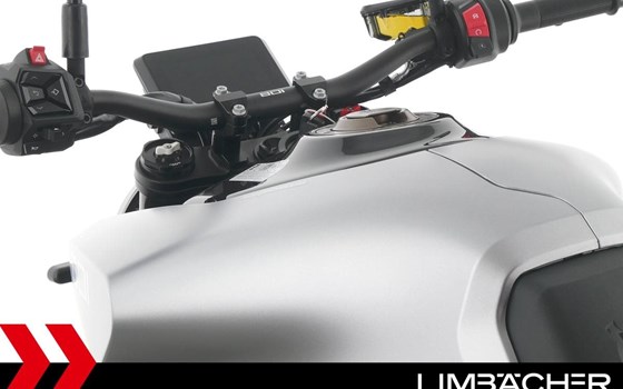 Gebrauchtmotorrad Husqvarna Vitpilen 801 - Bild 13