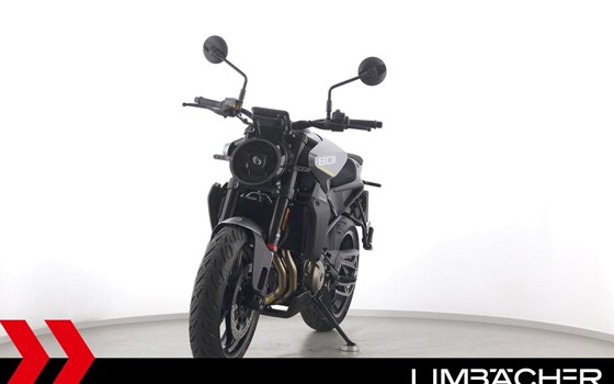 Gebrauchtmotorrad Husqvarna Vitpilen 801 - Bild 3