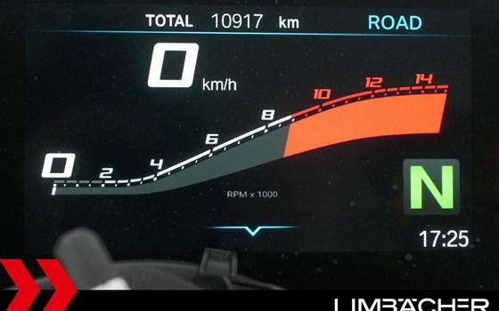 Gebrauchtmotorrad BMW S 1000 RR - Bild 12