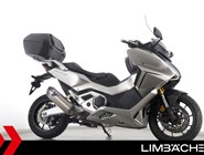 Honda Forza 750