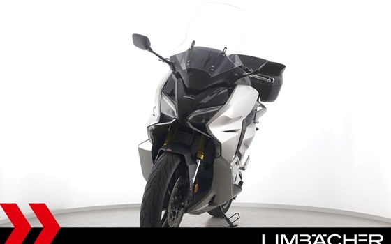 Gebrauchtmotorrad Honda Forza 750 - Bild 3