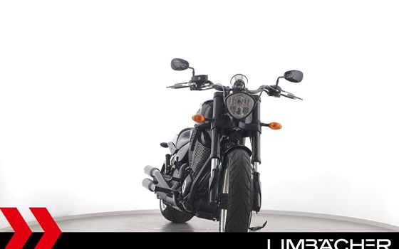 Gebrauchtmotorrad Victory Hammer 8-Ball - Bild 11