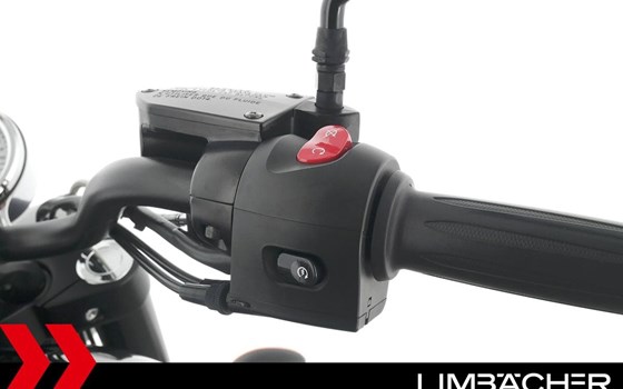 Gebrauchtmotorrad Victory Hammer 8-Ball - Bild 18