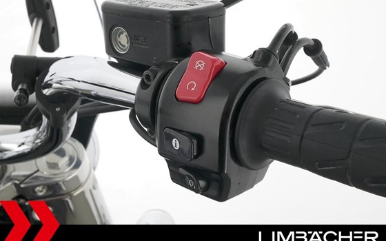 Gebrauchtmotorrad Triumph Thunderbird Commander - Bild 24