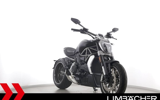Gebrauchtmotorrad Ducati XDiavel - Bild 2