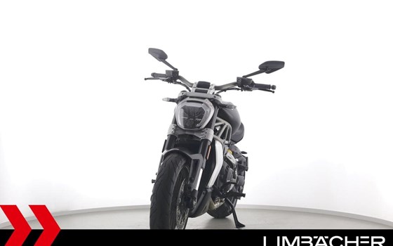 Gebrauchtmotorrad Ducati XDiavel - Bild 3