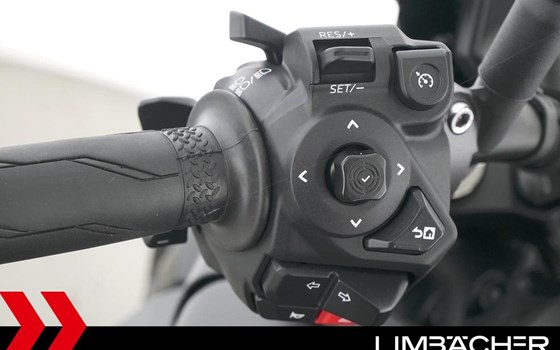 Gebrauchtmotorrad Yamaha MT-09 Y-AMT - Bild 13