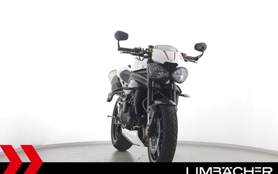 Gebrauchtmotorrad Triumph Speed Triple 1050 - Bild 11