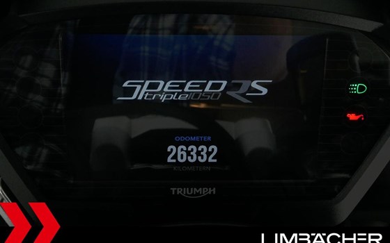 Gebrauchtmotorrad Triumph Speed Triple 1050 - Bild 12