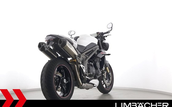 Gebrauchtmotorrad Triumph Speed Triple 1050 - Bild 8