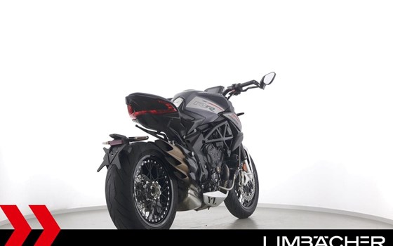 Gebrauchtmotorrad MV Agusta Dragster 800 RR SCS - Bild 8
