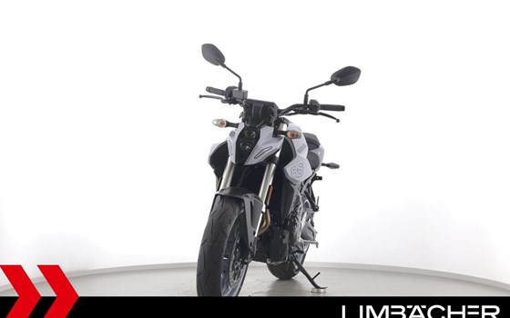 Gebrauchtmotorrad Suzuki GSX-8S - Bild 3