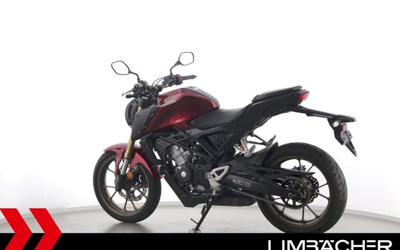 Gebrauchtmotorrad Honda CB125R - Bild 6