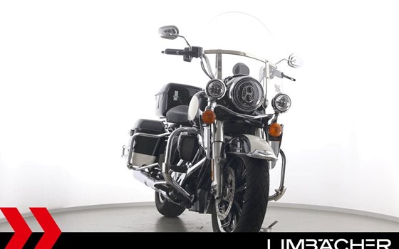 Gebrauchtmotorrad Harley-Davidson Road King Police FLHP - Bild 11