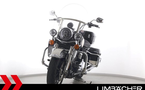 Gebrauchtmotorrad Harley-Davidson Road King Police FLHP - Bild 3