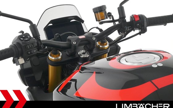 Gebrauchtmotorrad Aprilia Tuono V4 1100 Factory - Bild 13