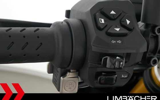 Gebrauchtmotorrad Aprilia Tuono V4 1100 Factory - Bild 14