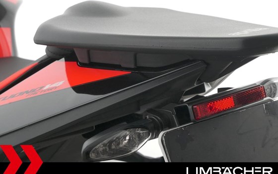 Gebrauchtmotorrad Aprilia Tuono V4 1100 Factory - Bild 15