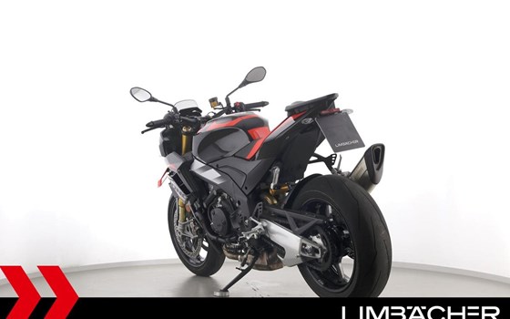 Gebrauchtmotorrad Aprilia Tuono V4 1100 Factory - Bild 7