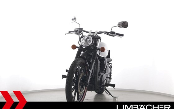 Gebrauchtmotorrad Kawasaki VN 900 Custom - Bild 3