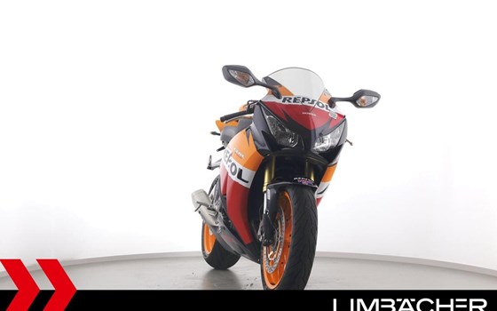 Gebrauchtmotorrad Honda CBR1000RR Fireblade - Bild 11