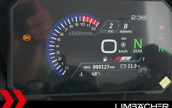 Gebrauchtmotorrad Suzuki GSX-8R - Bild 12