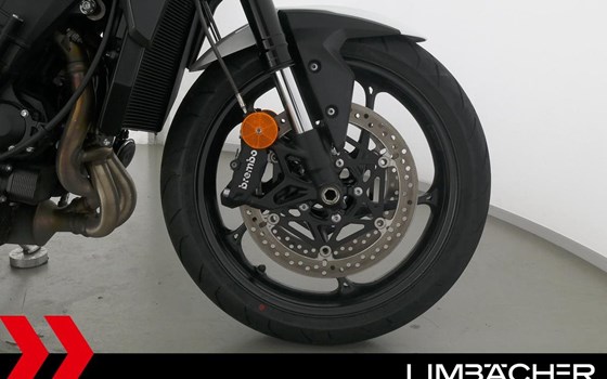Gebrauchtmotorrad Triumph Street Triple 765 R - Bild 14