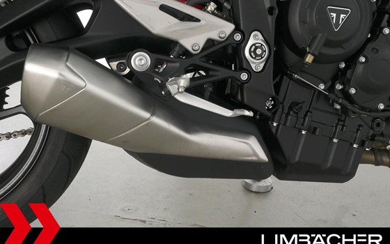 Gebrauchtmotorrad Triumph Street Triple 765 R - Bild 16
