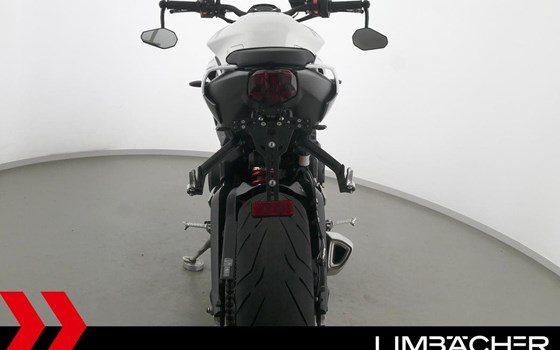 Gebrauchtmotorrad Triumph Street Triple 765 R - Bild 17