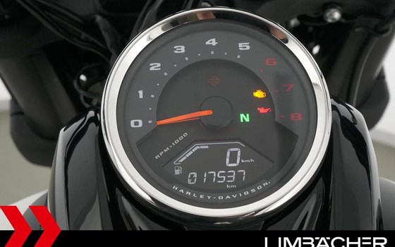 Gebrauchtmotorrad Harley-Davidson Softail Fat Bob 114 FXFBS - Bild 12